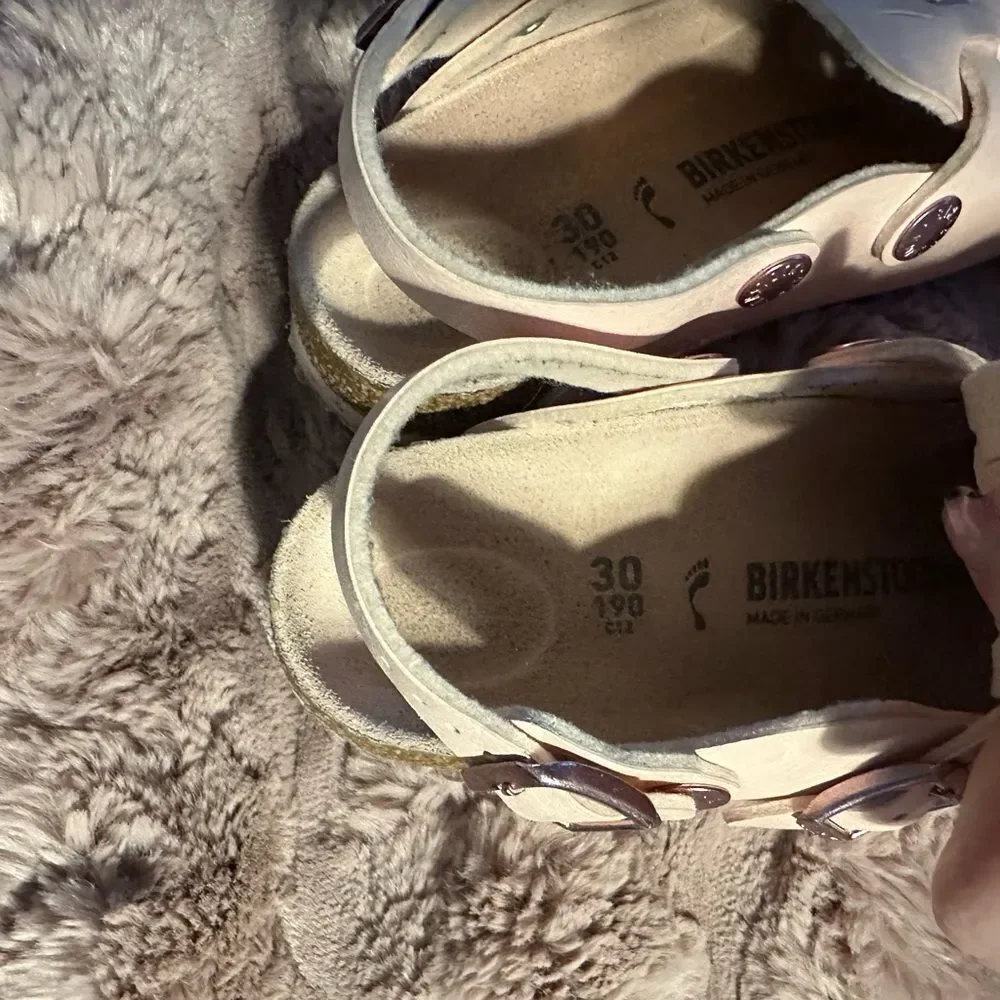 Birkenstock Kids Cream Sandals with Gold Buckles